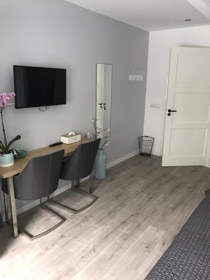 Appartement Aan de Veste Enkhuizen Extérieur photo